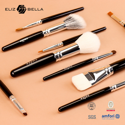 Pas de 9 stuks Travel Pro make-up borstels aan met zwarte houten handvat en aluminiumborstel