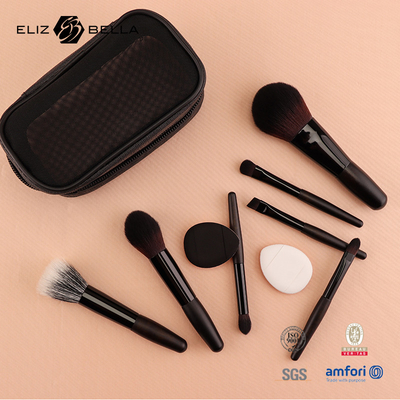 De perfecte aanvulling op je collectie, kleine borstel set met rits cosmetische tas