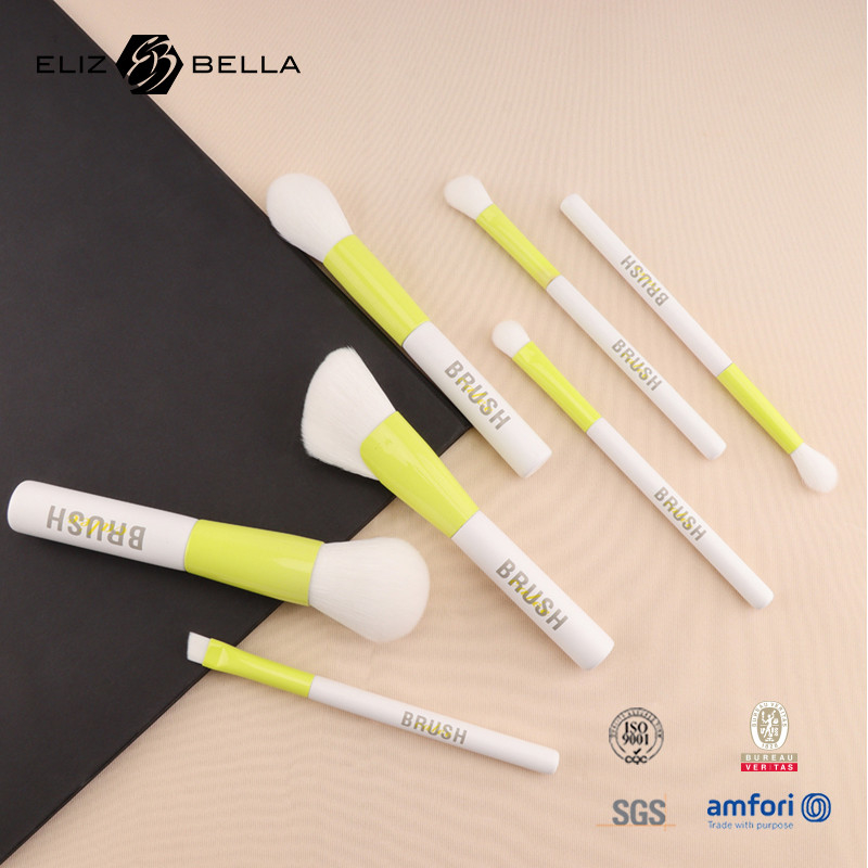 100% Vegan & Animal-Friendly Make-up Brushes: zacht, duurzaam & verantwoordelijk gemaakt, elegant ontwerp met ultra-zachte vezels